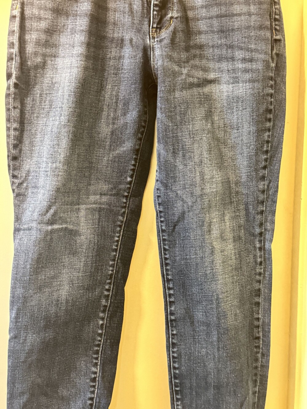 Talbots Flawless Five-Pocket 01 Boyfriend Jeans Medium Wash Denim